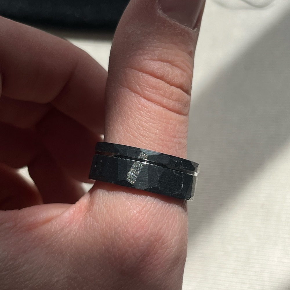 LAST CHANCE‼️ - DONATING - Men’s Tungsten Ring